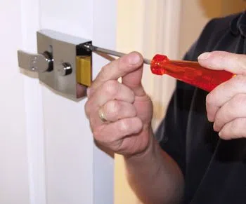 Super Locksmith Services Minneapolis, MN 612-924-1925 - 29-1